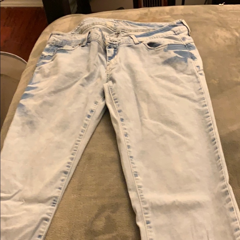 Jeans